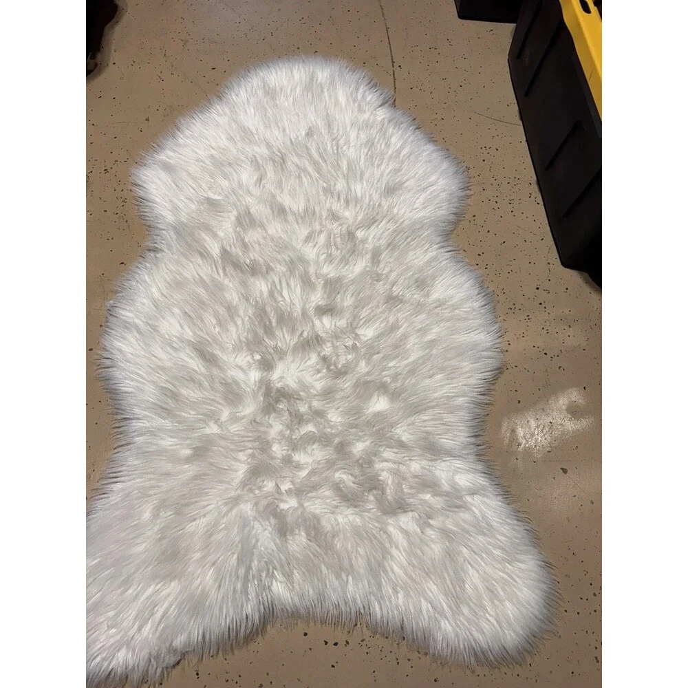 White Sheepskin Faux Fur Area Rug, Plush Shabby Chic, Shag Pelt Rug 2” X3”